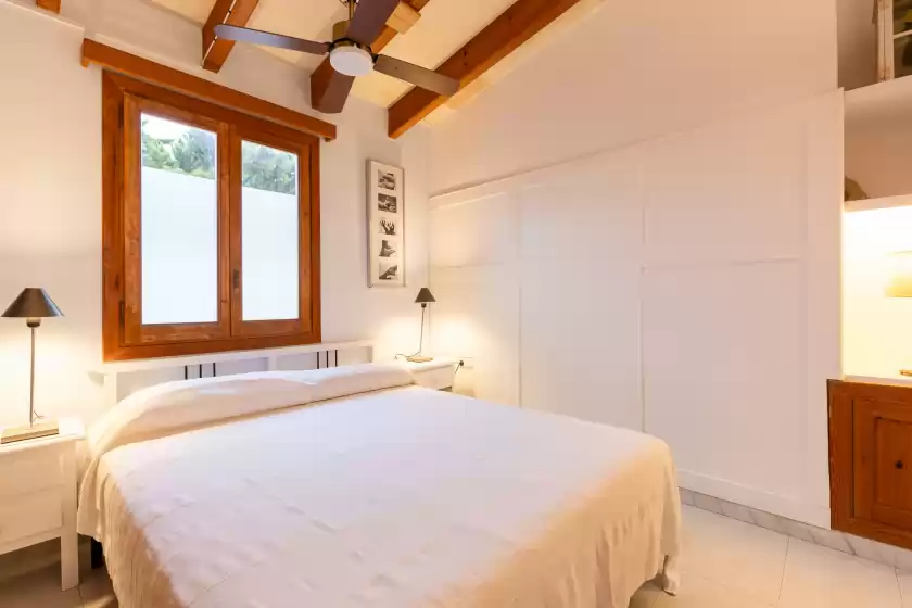 Holiday rentals in Clarona, Ciutadella