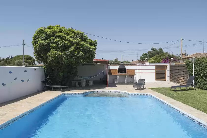 Holiday rentals in Casa algodon, Chiclana de la Frontera