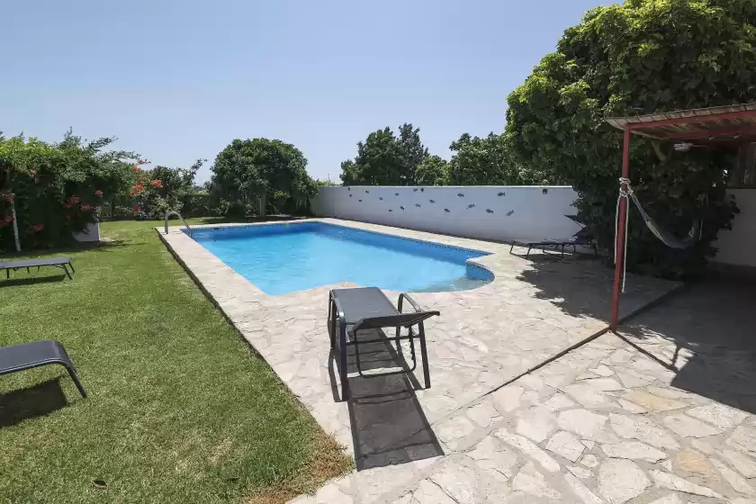 Holiday rentals in Casa algodon, Chiclana de la Frontera