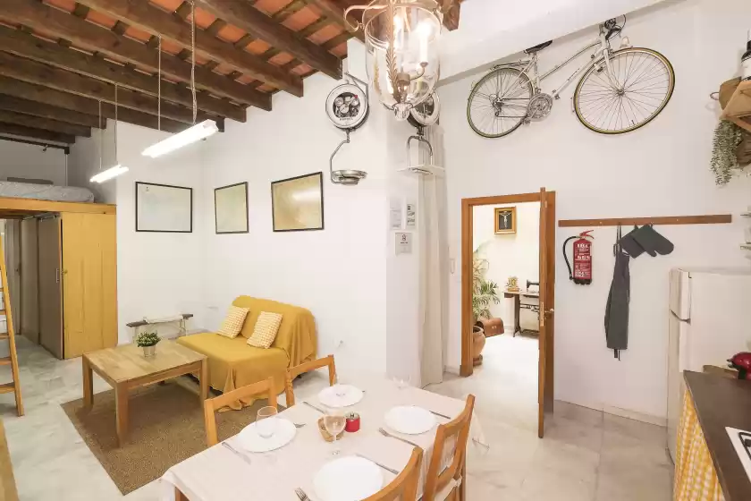 Holiday rentals in Loft santiago, Jerez de la Frontera