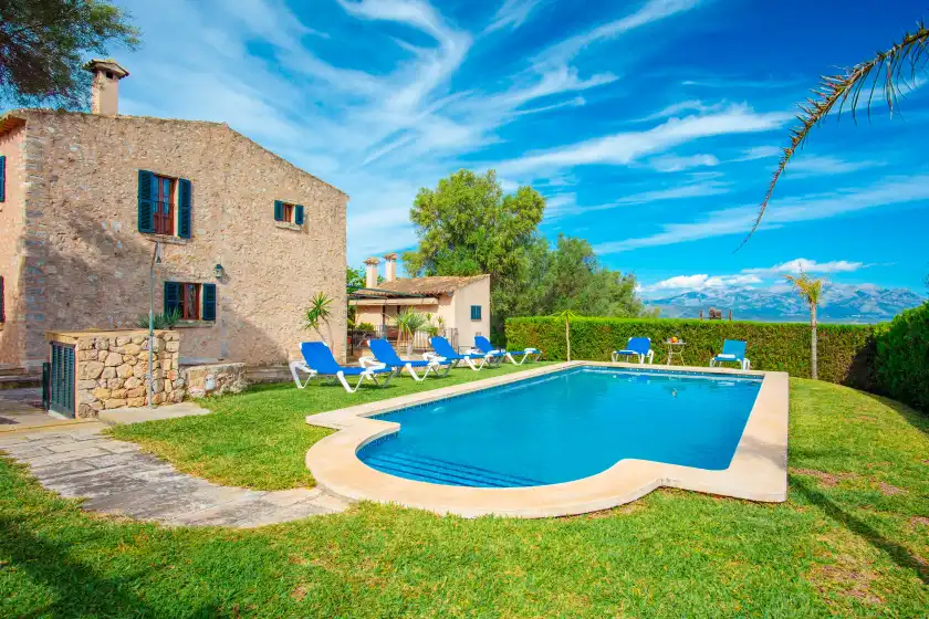 Holiday rentals in Son burguet, Llubí