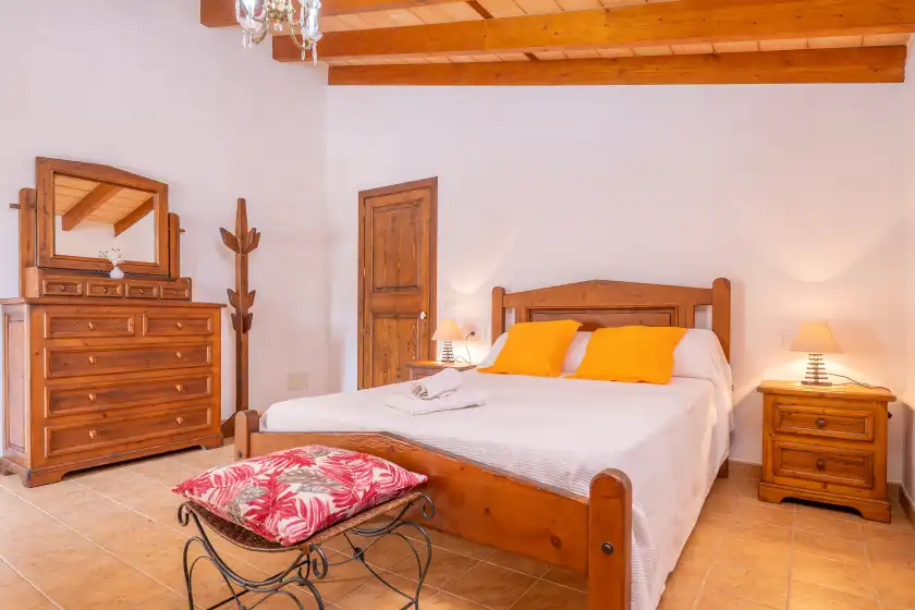 Holiday rentals in Son burguet, Llubí