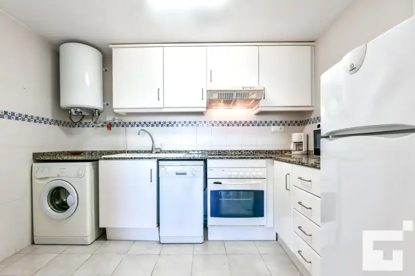 Location de vacances à Apolo xvi 2 4 19 - grupo turis, Calp