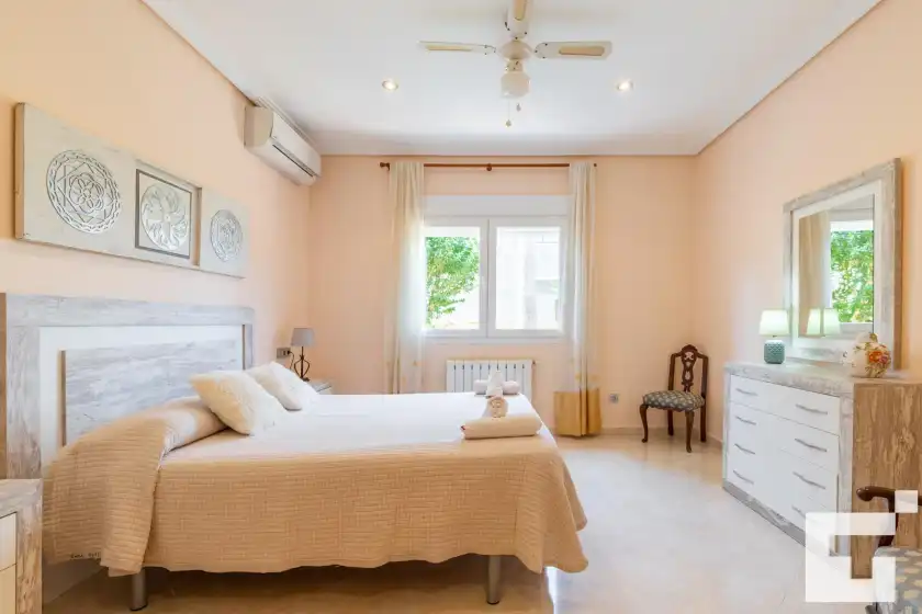 Ferienhaus auf Casanova - grupo turis, Calp