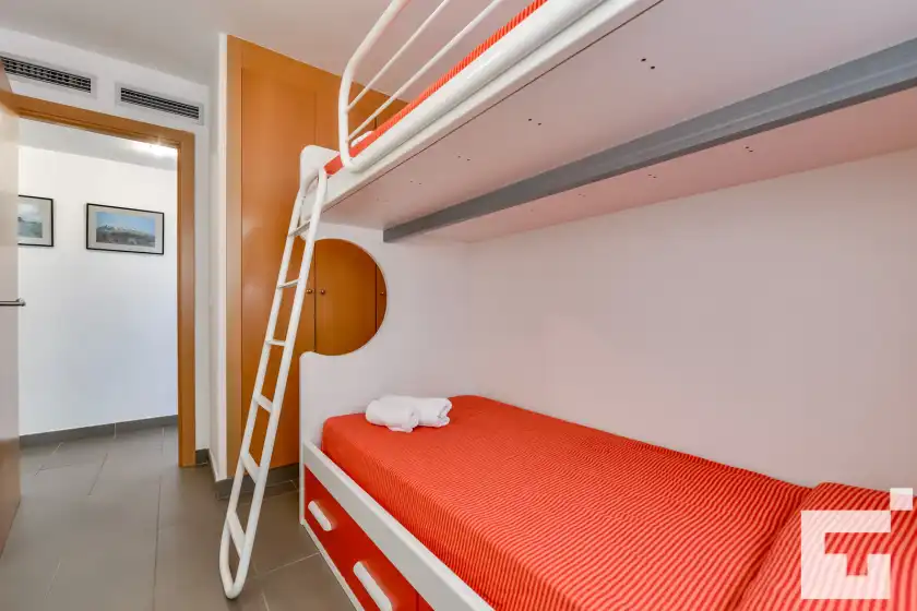 Holiday rentals in Borumbot 26 - grupo turis, Calp