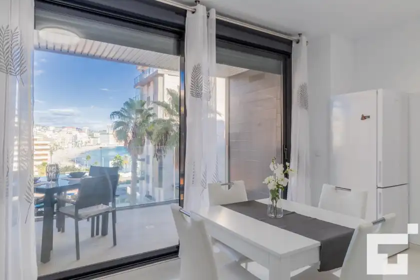 Ferienhaus auf Calpe beach ii 2e - grupo turis, Calp