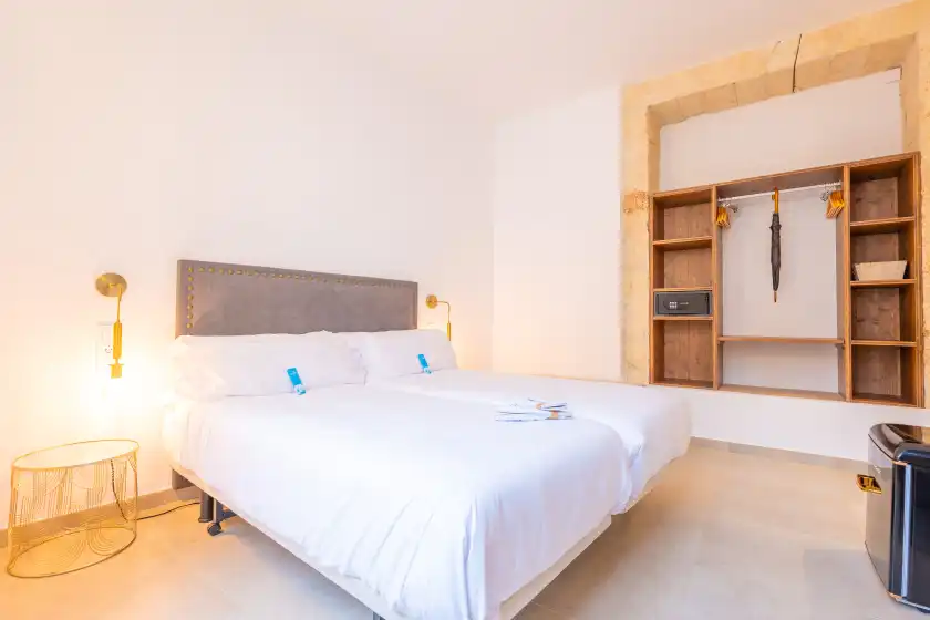 Holiday rentals in Cas català, Sineu