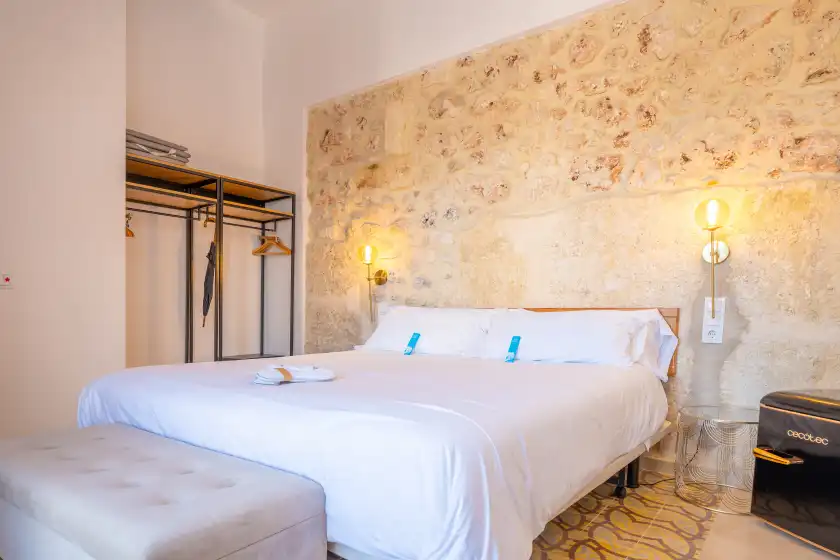 Holiday rentals in Cas català, Sineu