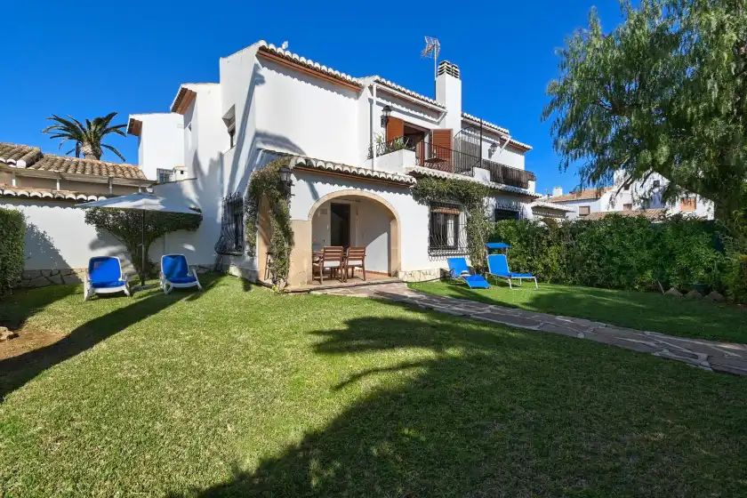 Holiday rentals in Casa julieta