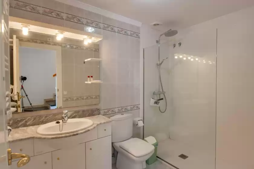 Location de vacances à Poolbeach v, Moraira