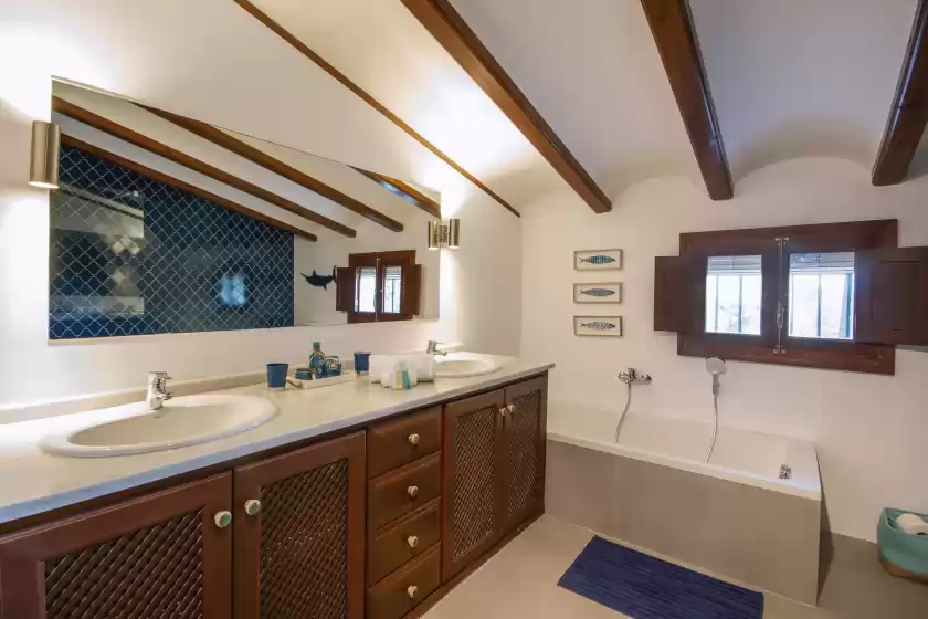 Holiday rentals in Xarabella, la Xara