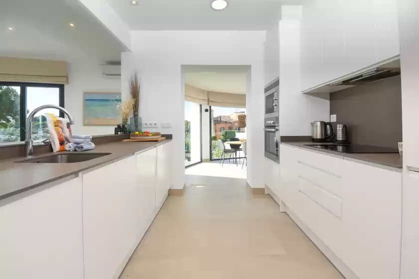 Holiday rentals in Feliz, Fanadix