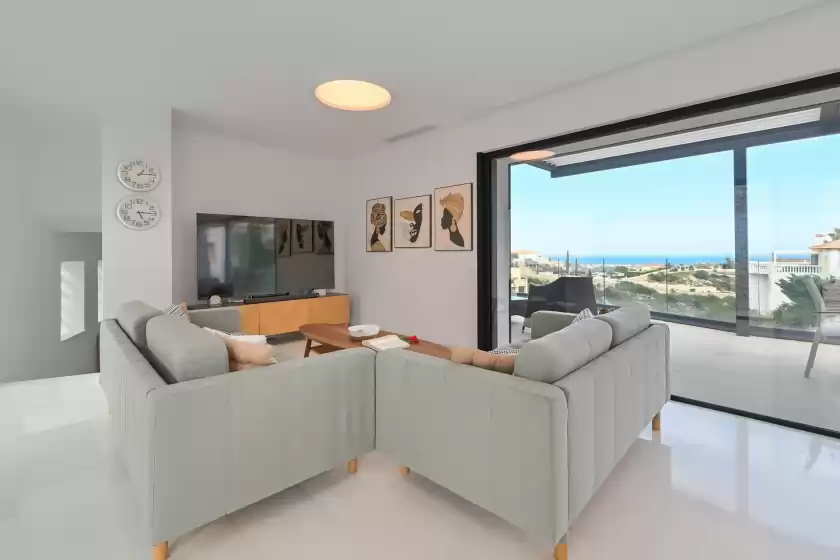 Holiday rentals in Anna y emma, La Pedrera