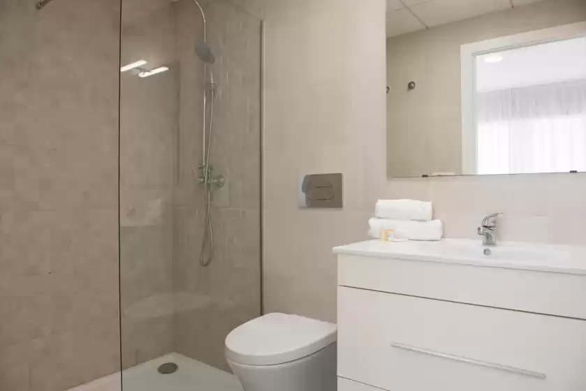 Holiday rentals in Marina b1, Setla