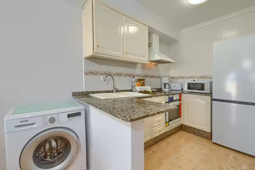 Holiday rentals in Poblets, Setla