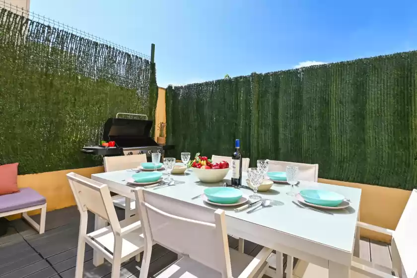 Holiday rentals in Denimar, Setla