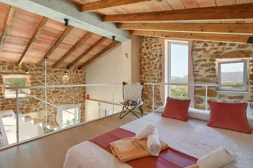 Holiday rentals in La de ros, Jesús Pobre