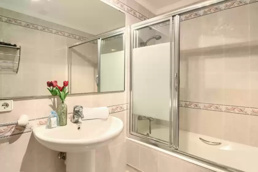 Ferienhaus auf Poolbeach vi 4 pax, Moraira