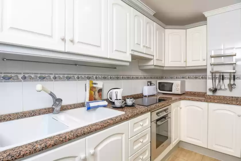 Ferienhaus auf Poolbeach vi 4 pax, Moraira