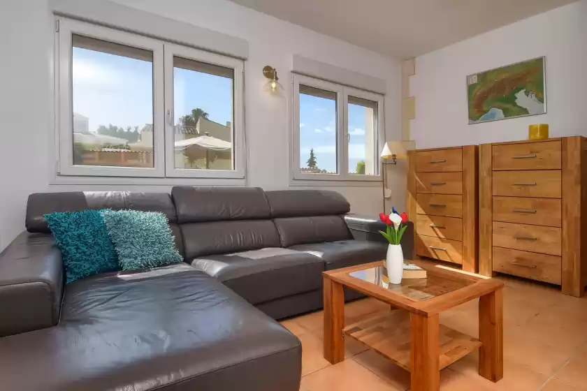 Holiday rentals in El elefante 4 pax, Jesús Pobre