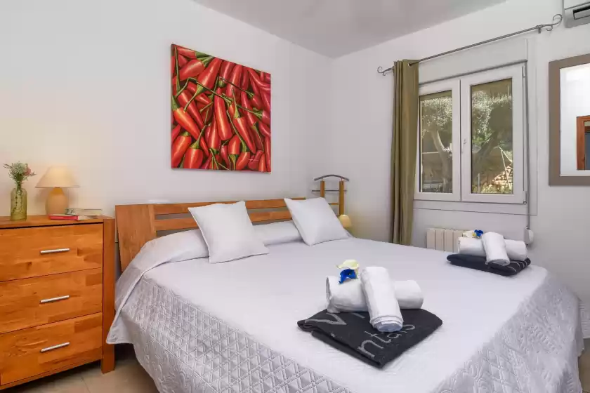 Holiday rentals in El elefante 4 pax, Jesús Pobre