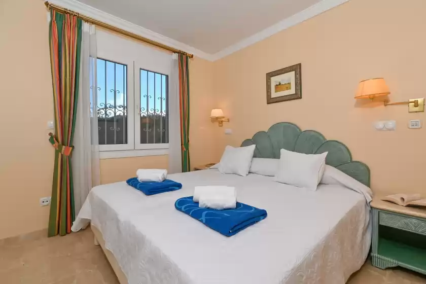 Holiday rentals in Alborada 4 pax, La Pedrera