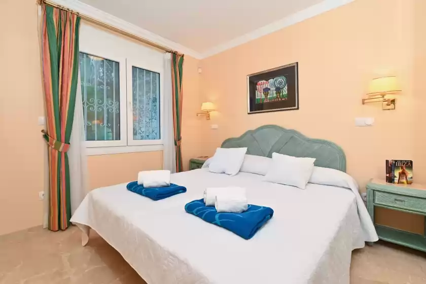 Holiday rentals in Alborada 4 pax, La Pedrera