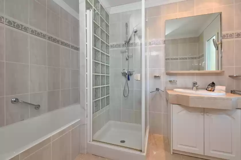 Holiday rentals in Alborada 4 pax, La Pedrera