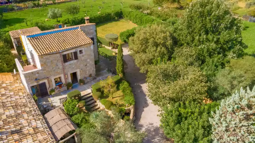 Holiday rentals in Sa sort llarga, Moscari