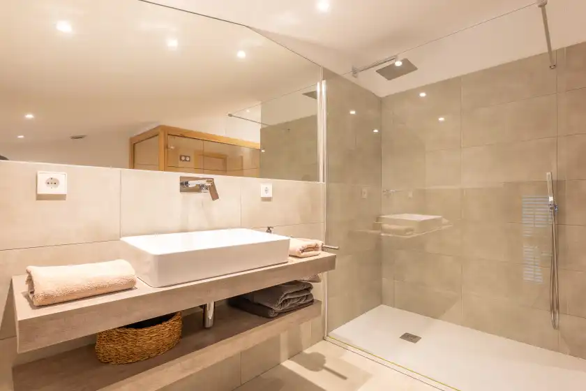 Holiday rentals in Can serp, Alaró