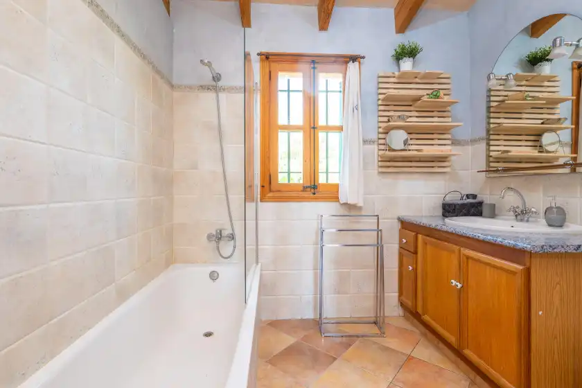 Holiday rentals in Can tabou, Selva