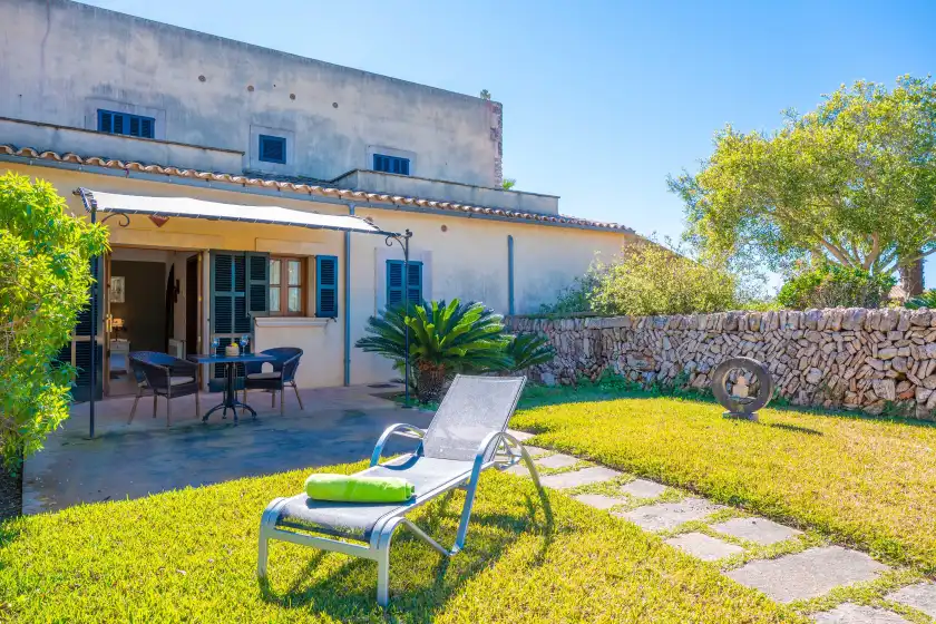 Holiday rentals in Agroturismo mondrago (antic na martina), Portopetro
