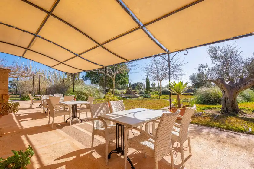 Holiday rentals in Agroturismo mondrago (antic na martina), Portopetro
