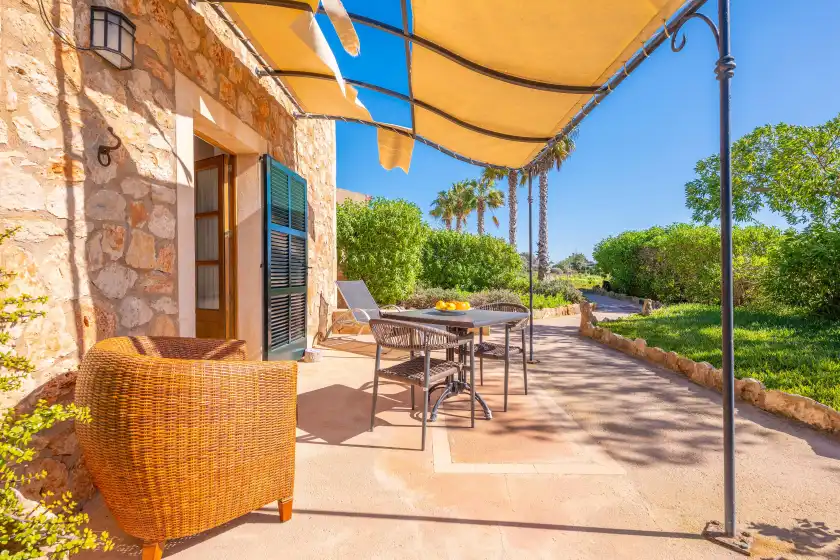 Holiday rentals in Agroturismo mondrago (antic na martina), Portopetro
