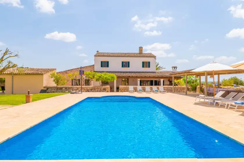 Location de vacances à Son rossinyol nou