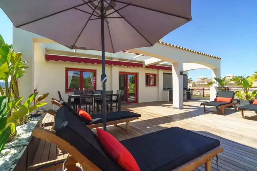 Holiday rentals in El palmeral i