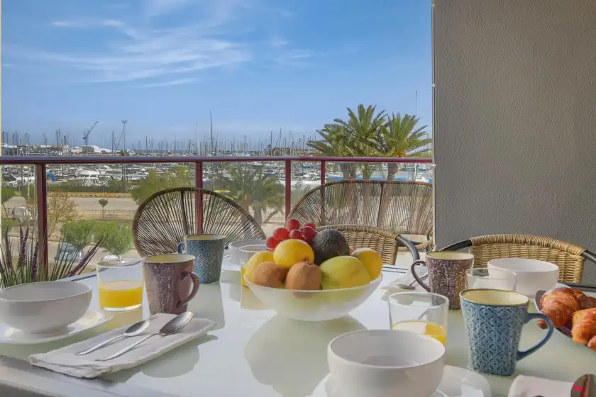 Holiday rentals in Calma blanca, Dénia