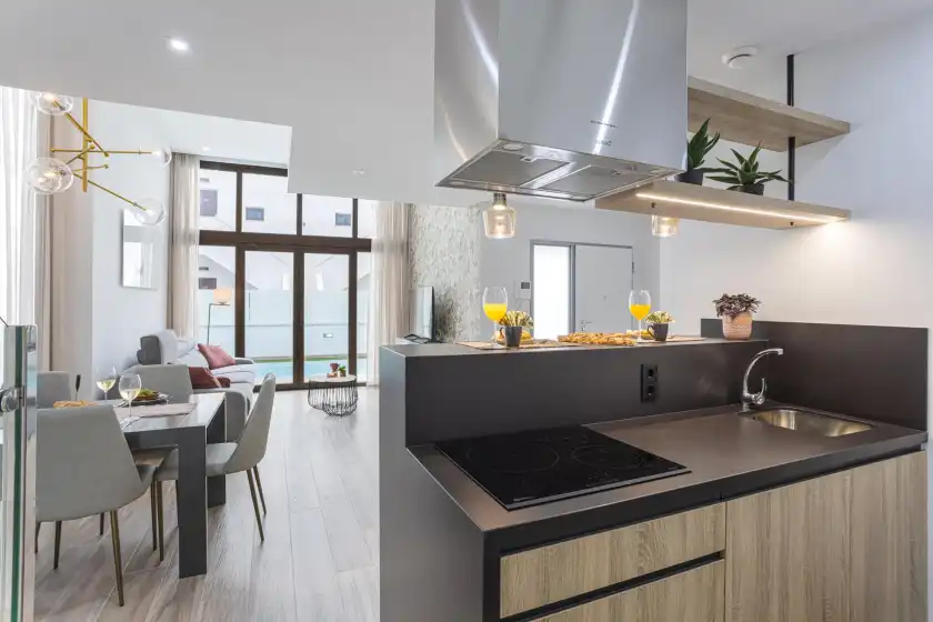 Holiday rentals in Laguna beach villa flamenco, San Miguel de Salinas