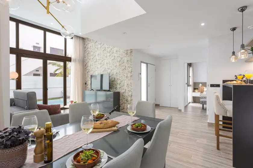 Holiday rentals in Laguna beach villa flamenco, San Miguel de Salinas