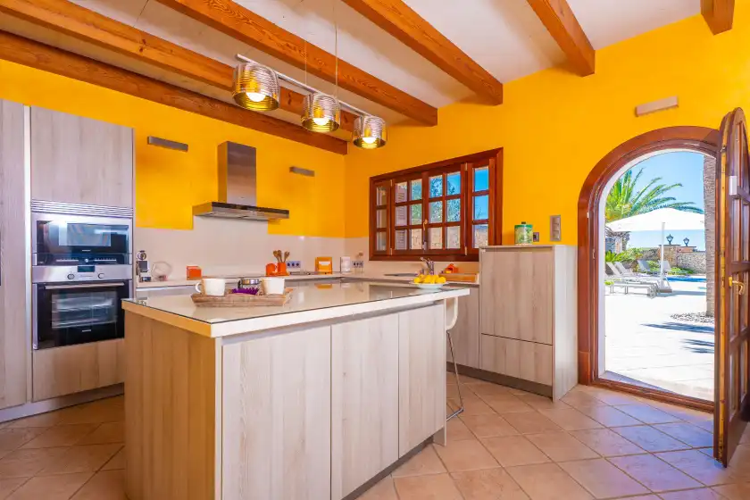 Holiday rentals in Son fullaneta, Llucmajor