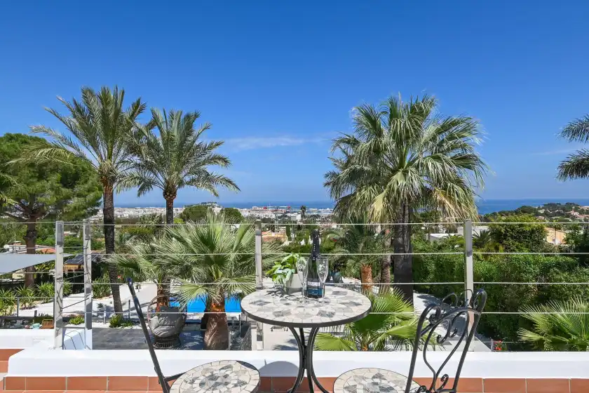 Holiday rentals in Villa amantos 8 pax, Dénia
