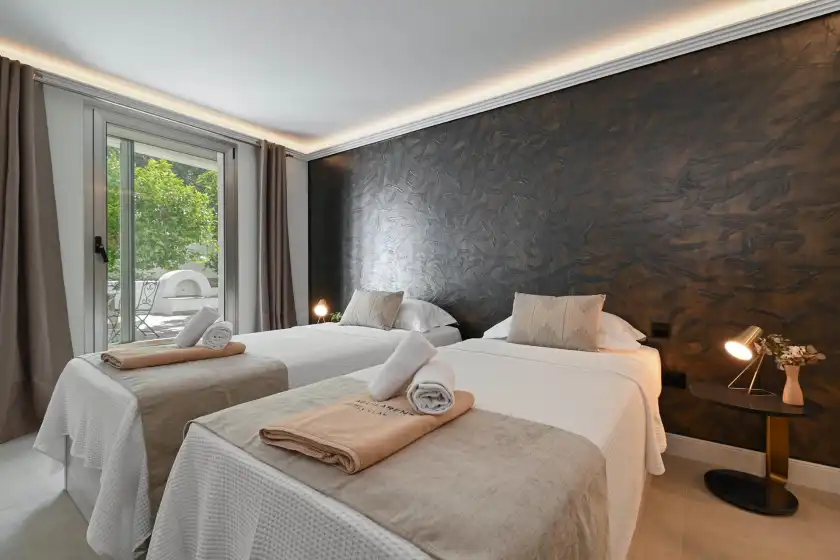 Holiday rentals in Villa amantos 8 pax, Dénia