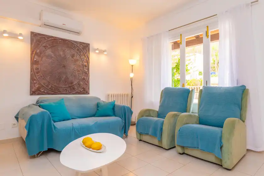 Holiday rentals in Can parís, Son Serra de Marina