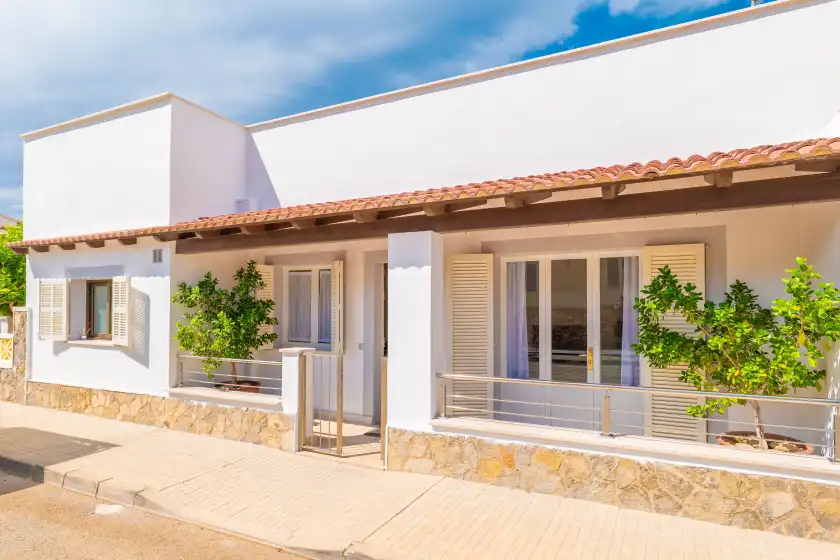 Holiday rentals in Can parís, Son Serra de Marina
