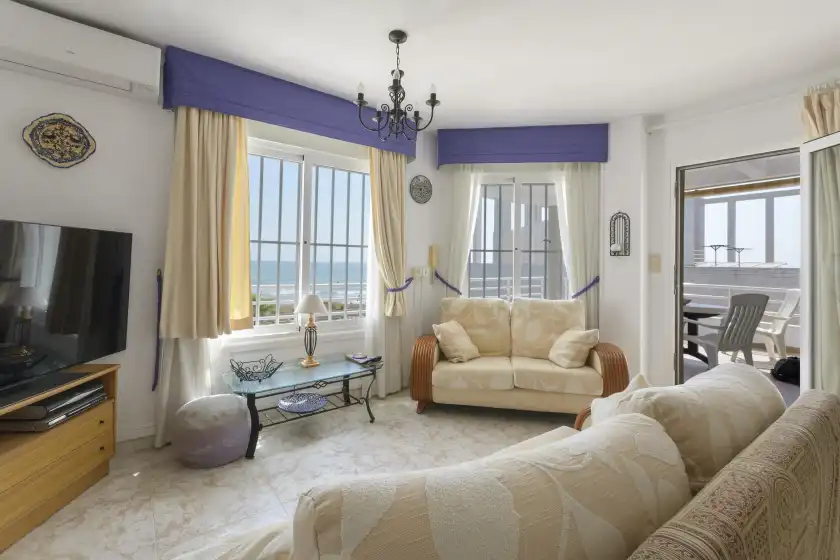 Holiday rentals in Vistas panoramicas, Oliva