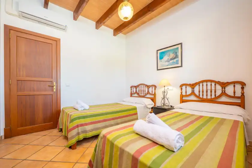 Holiday rentals in Son moix, Manacor