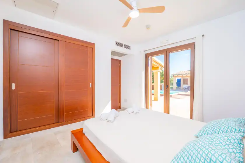 Holiday rentals in Villa borneta, Binissalem