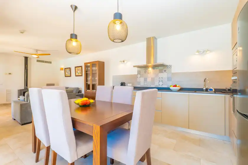 Holiday rentals in Villa borneta, Binissalem