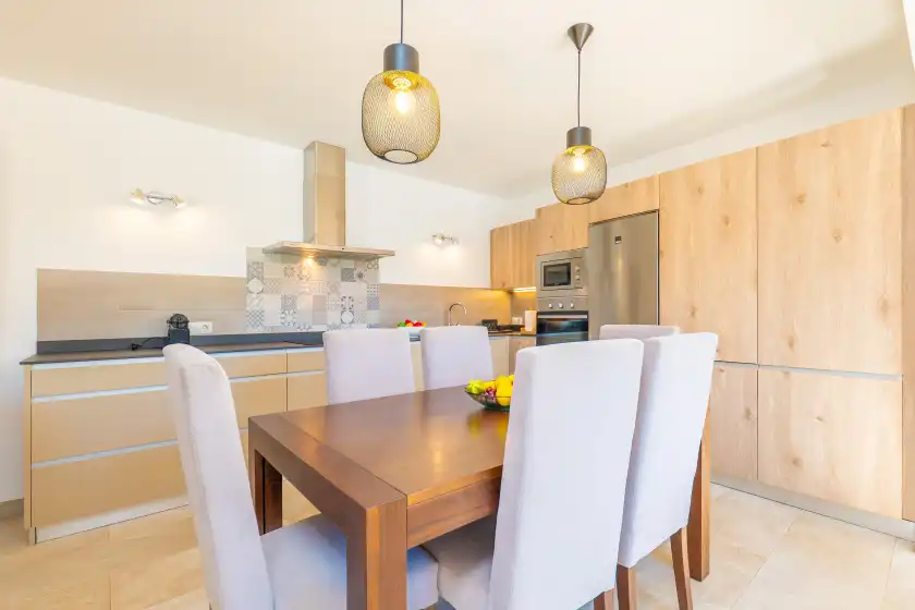 Holiday rentals in Villa borneta, Binissalem