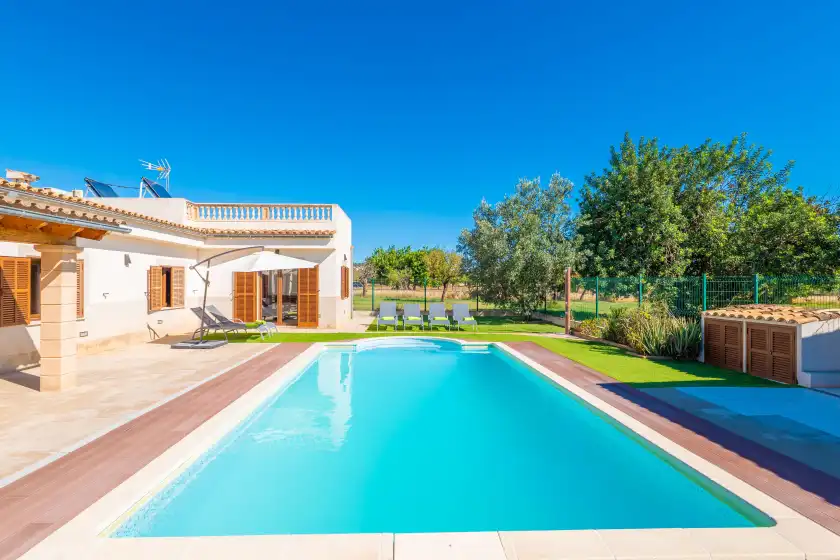 Holiday rentals in Villa borneta, Binissalem